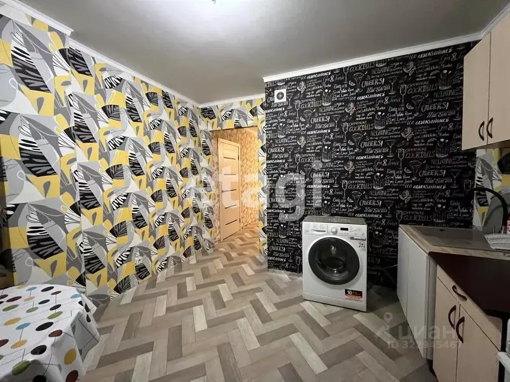 2-к кв. Красноярский край, Красноярск ул. Калинина, 175А (56.3 м) - Фото 1