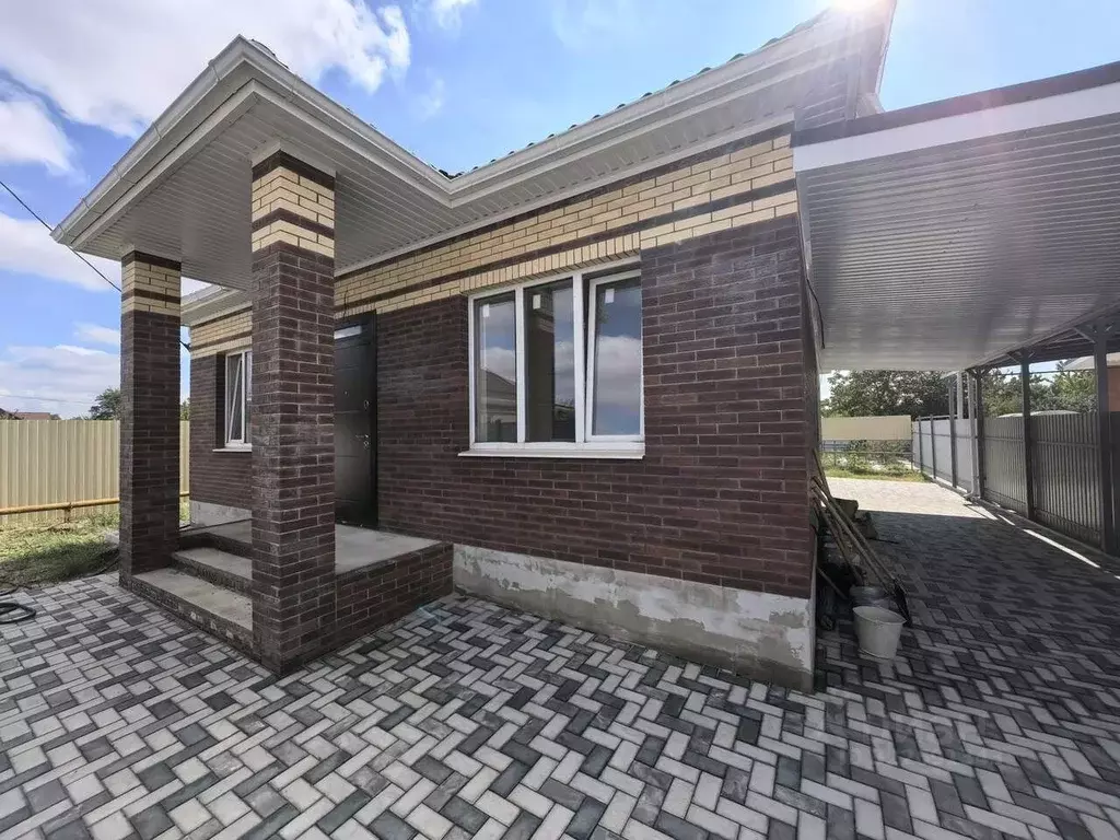 Дом в Краснодарский край, Динской район, Пластуновское с/пос, ... - Фото 1