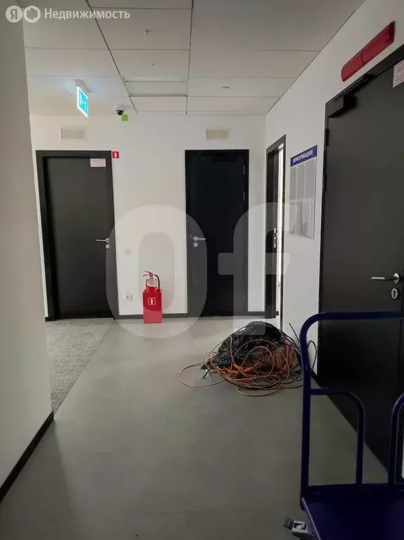 Офис (633 м) - Фото 1