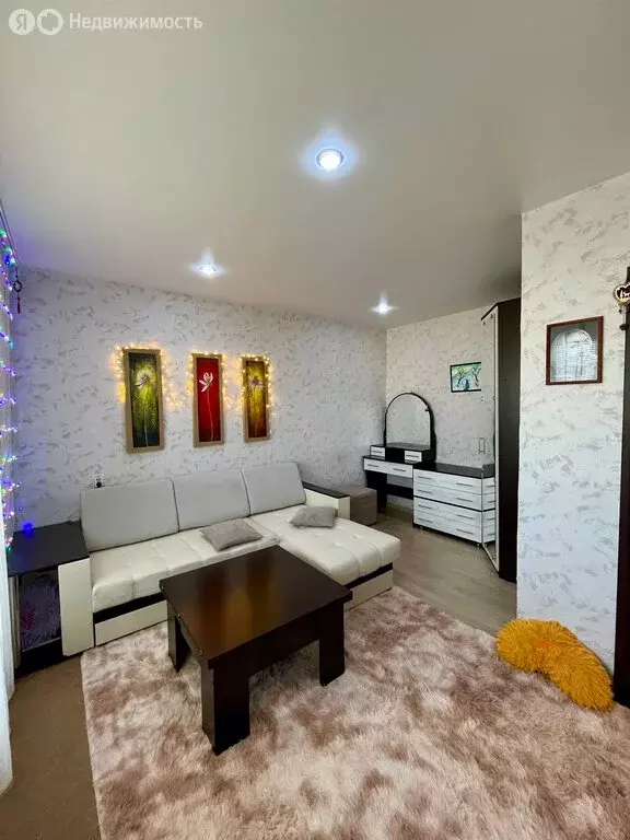 1-комнатная квартира: Саяногорск, микрорайон Центральный, 10 (30 м) - Фото 1