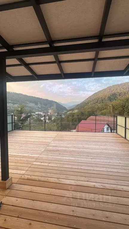 Дом в Краснодарский край, Сочи Пластунская ул., 250Б (174 м) - Фото 1