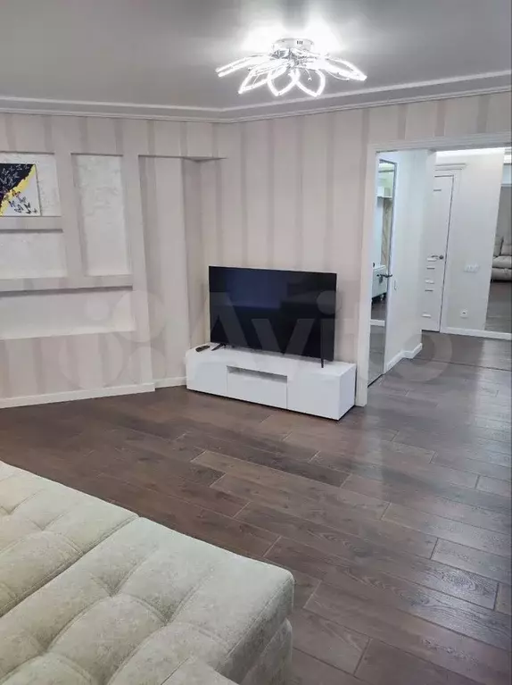2-к. квартира, 54 м, 5/6 эт. - Фото 0