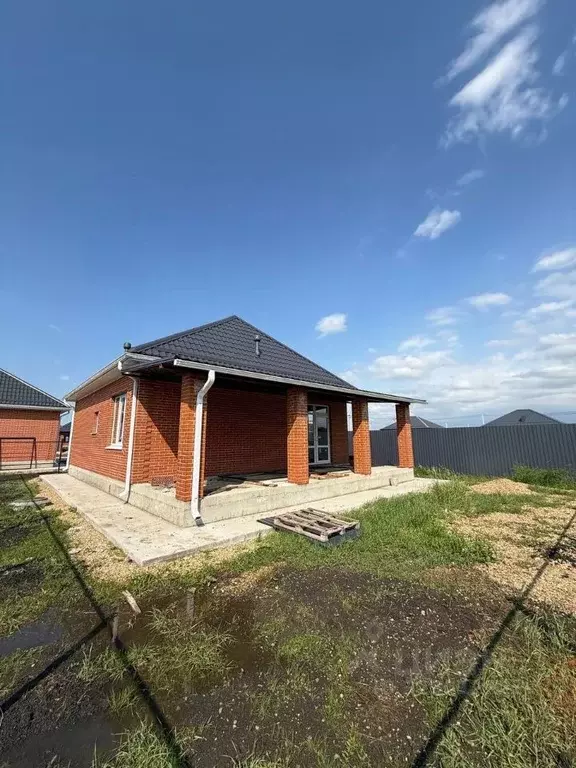 Дом в Краснодарский край, Краснодар пл. Главная городская (159 м) - Фото 2