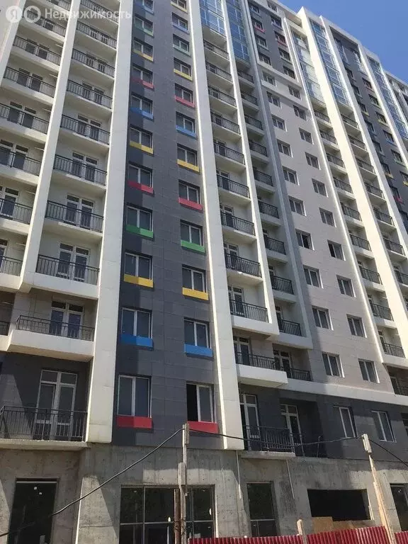 2-комнатная квартира: Махачкала, улица Времена Года, 3 (66 м) - Фото 2