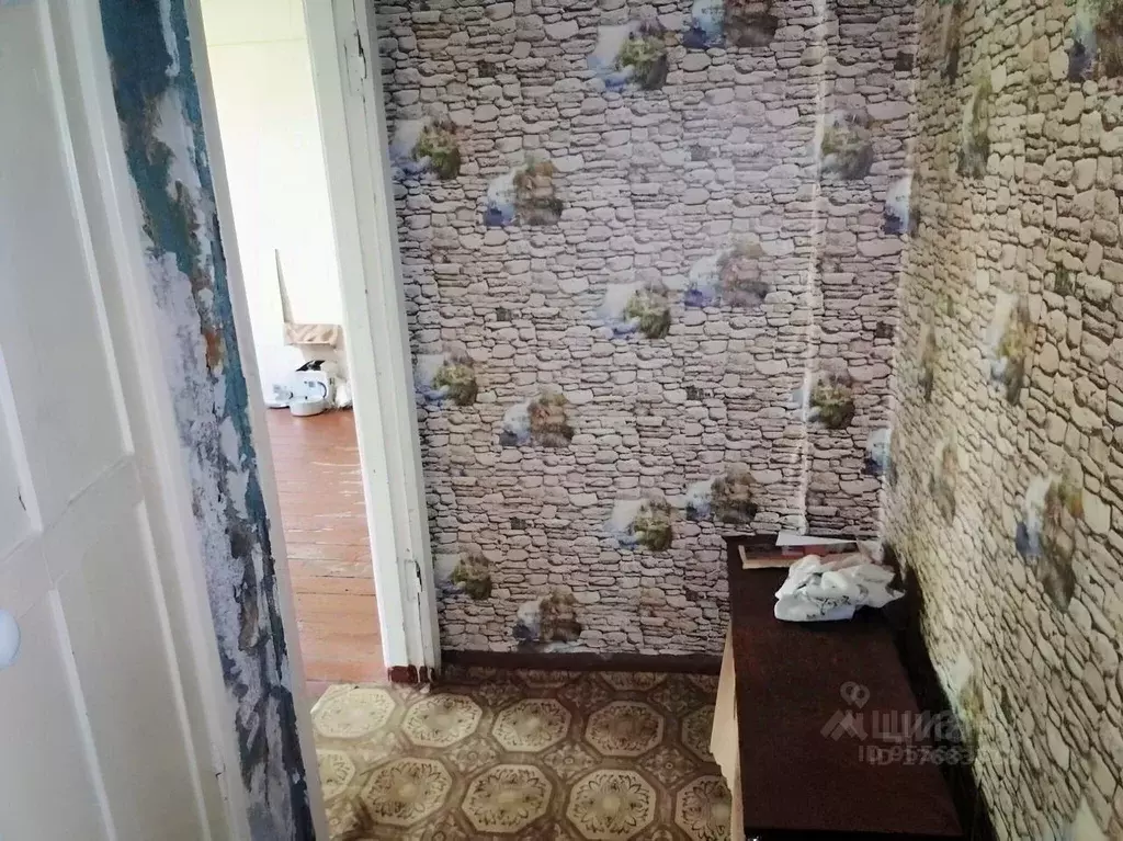 2-к кв. Омская область, Кормиловский район, с. Победитель Советская ... - Фото 1