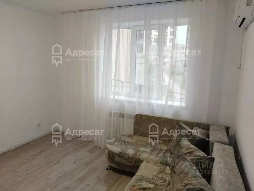 1-к кв. Волгоградская область, Волгоград ул. Солнечникова, 1 (37.8 м) - Фото 2