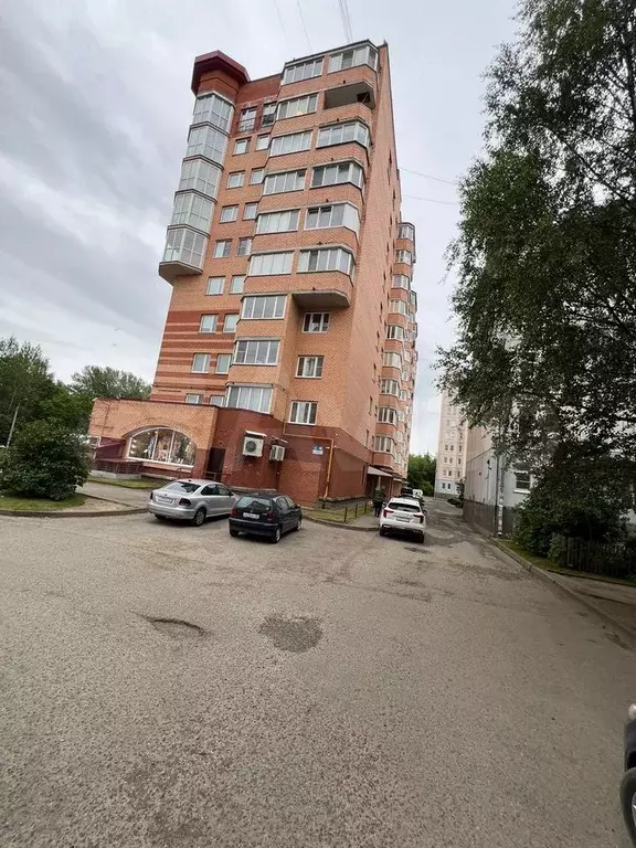 2-к. квартира, 70 м, 2/10 эт. - Фото 0