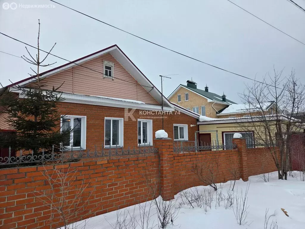 Дом в Чебаркуль, улица Димитрова (69.3 м) - Фото 1