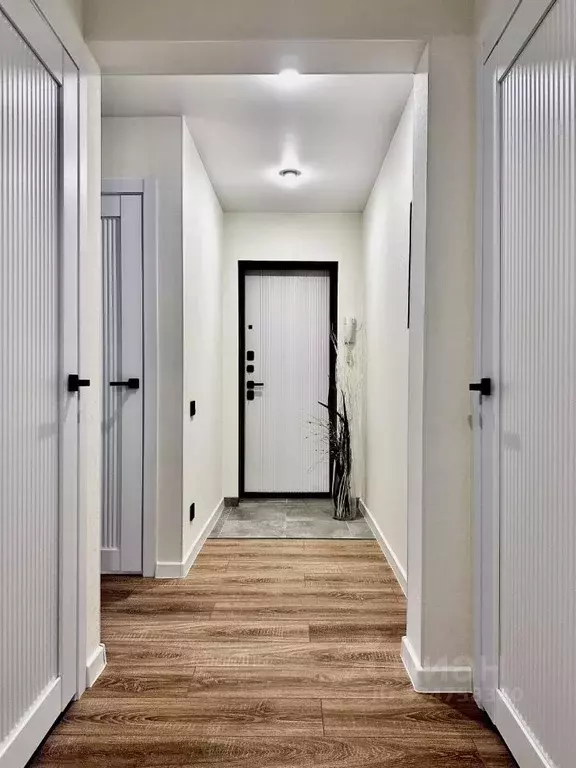 2-к кв. Омская область, Омск Крутая Горка мкр, ул. Силина, 9 (47.5 м) - Фото 1