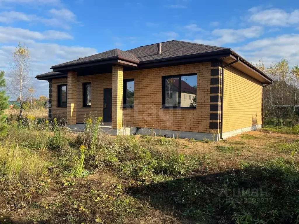 Дом в Калужская область, Жуков ул. Парковая, 5 (101 м) - Фото 1