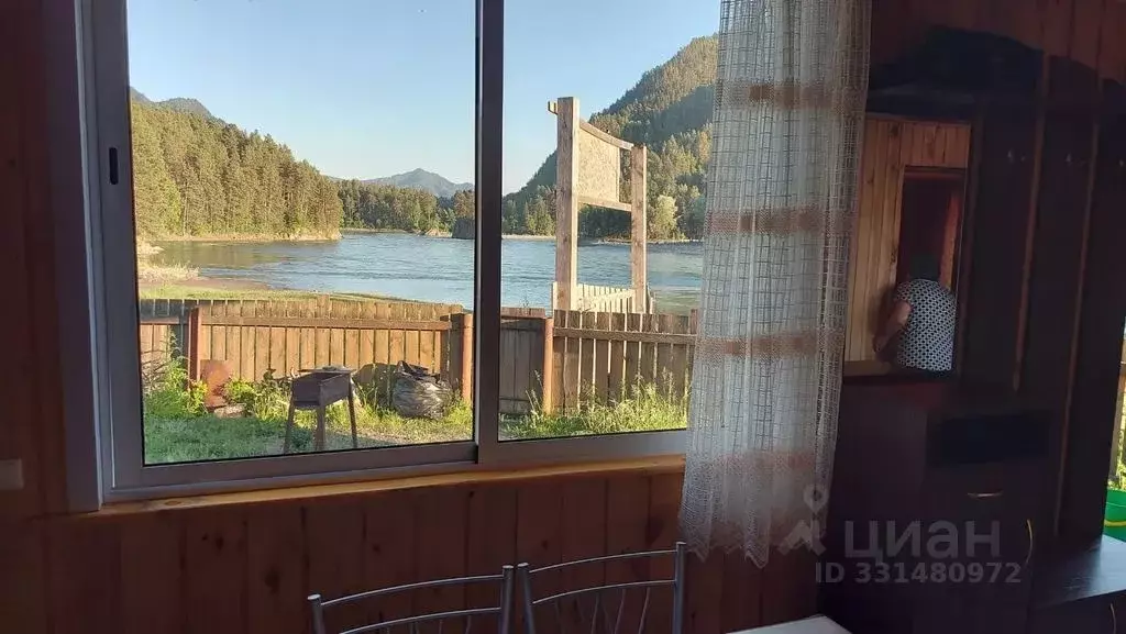 Дом в Алтай, Майминский район, с. Усть-Муны ул. Кошурникова, 9А (50 м) - Фото 1