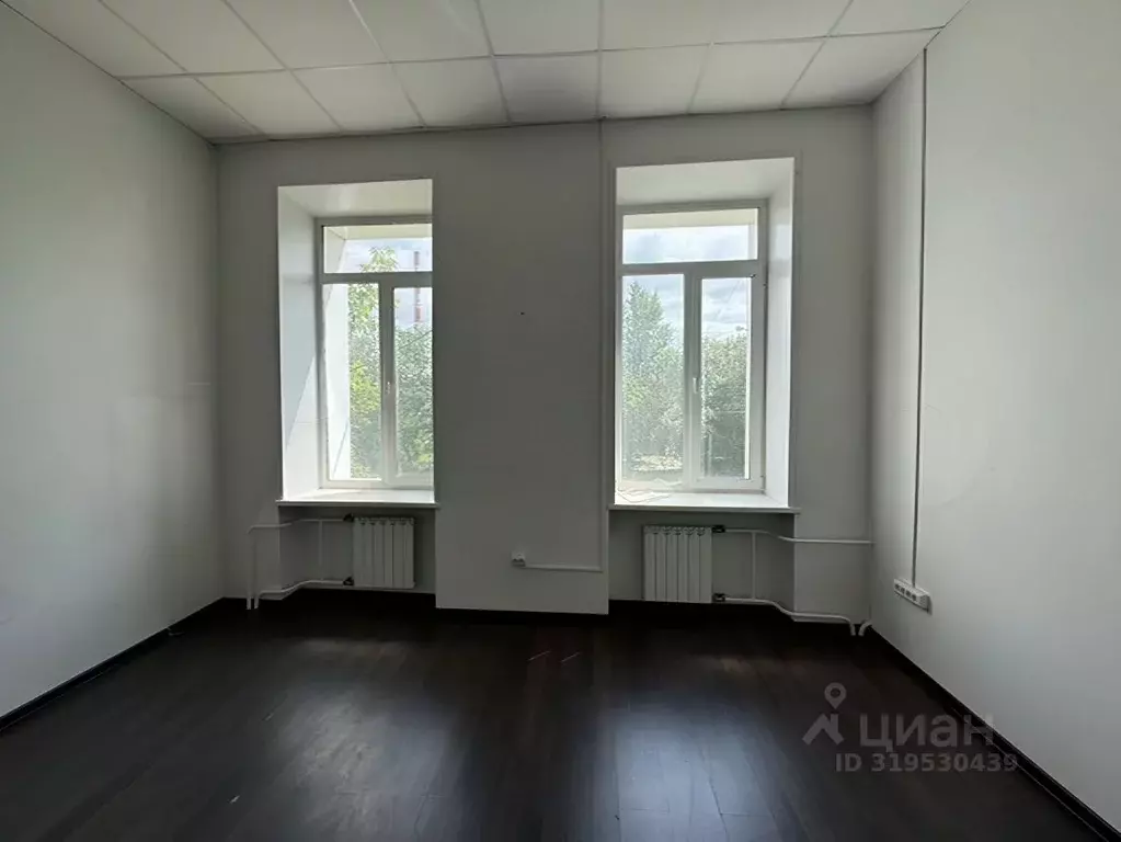 Офис в Красноярский край, Красноярск ул. 26 Бакинских Комиссаров, 44 ... - Фото 0