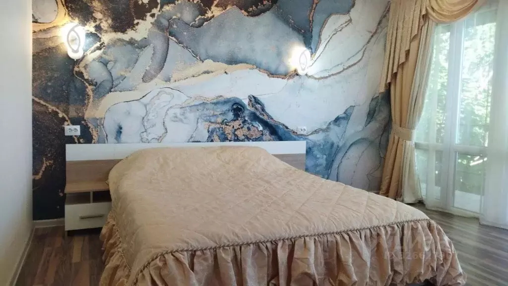 2-к кв. Крым, Ялта ул. Ливадийская, 4 (40.0 м) - Фото 0