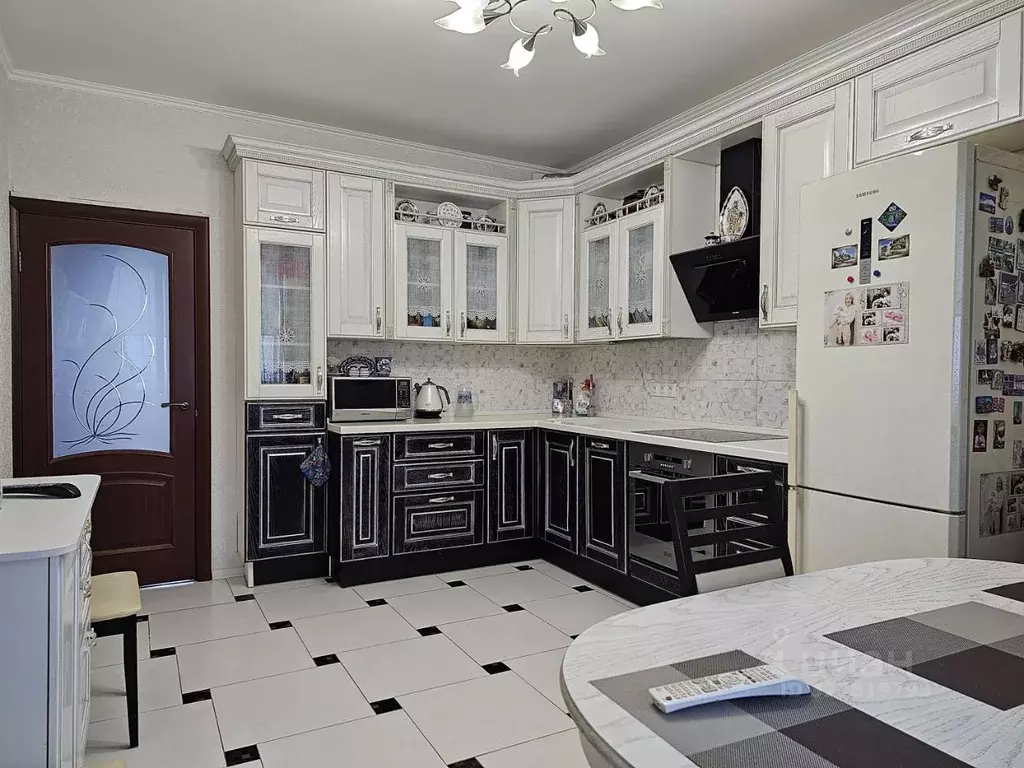 3-к кв. Московская область, Щелково Щелково-3 мкр, ул. Институтская, ... - Фото 1