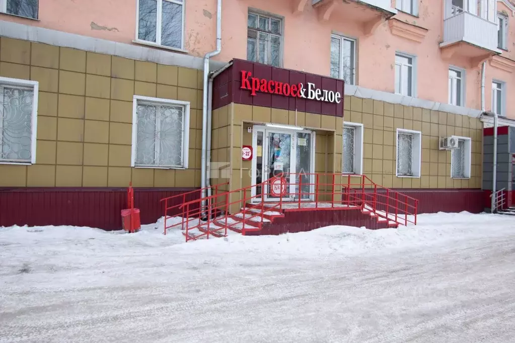 Торговая площадь в Кемеровская область, Осинники ул. Кирова, 31 (198 ... - Фото 1