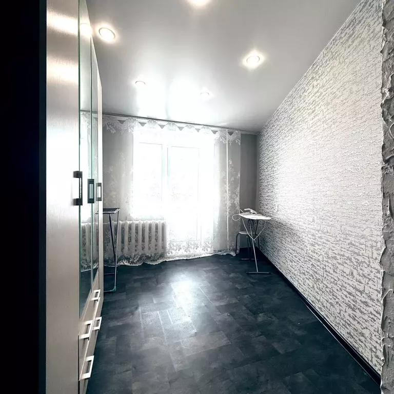 Квартира, 4 комнаты, 76.1 м - Фото 0