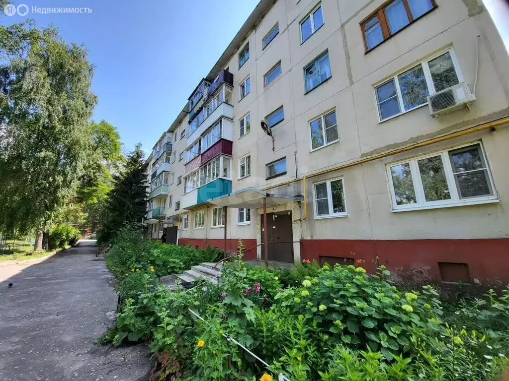 3-комнатная квартира: Котовск, Красногвардейская улица, 3 (61.2 м) - Фото 0