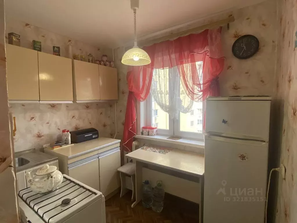 2-к кв. Свердловская область, Первоуральск ул. Ватутина, 72 (42.8 м) - Фото 0
