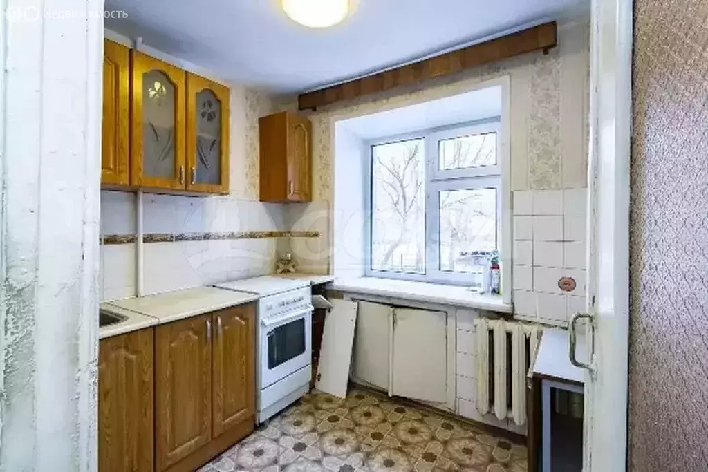 3-комнатная квартира: Тюмень, Холодильная улица, 132 (56 м) - Фото 0