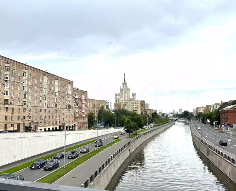 Комната 16,5 м в 4-к., 2/7 эт. - Фото 1