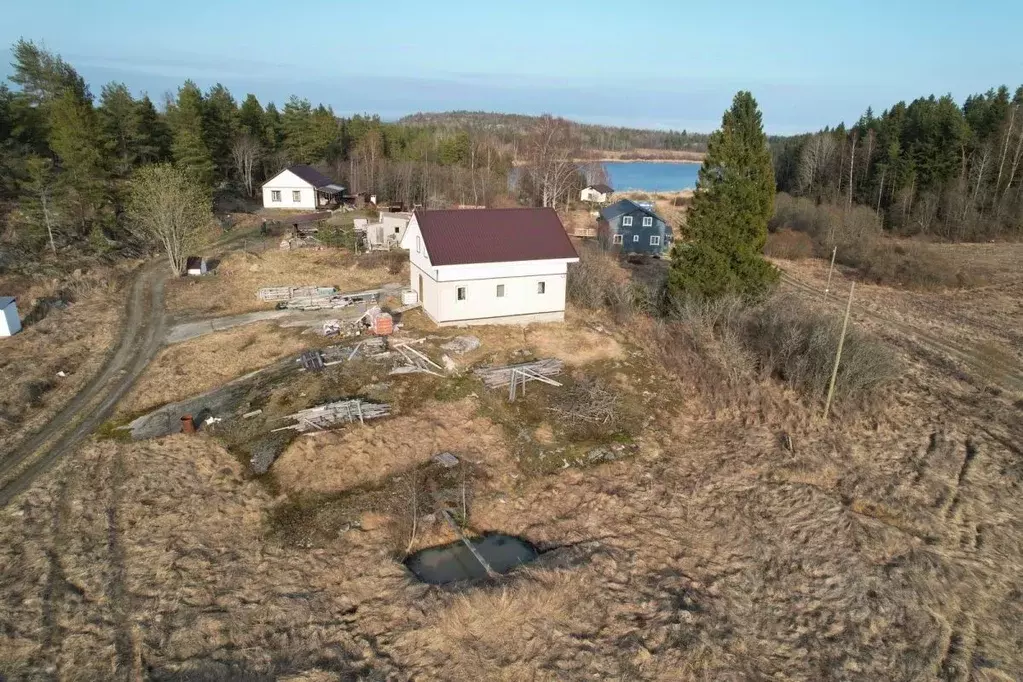 Дом в Карелия, Лахденпохский муниципальный округ, пос. Лумиваара, 1301 ... - Фото 2