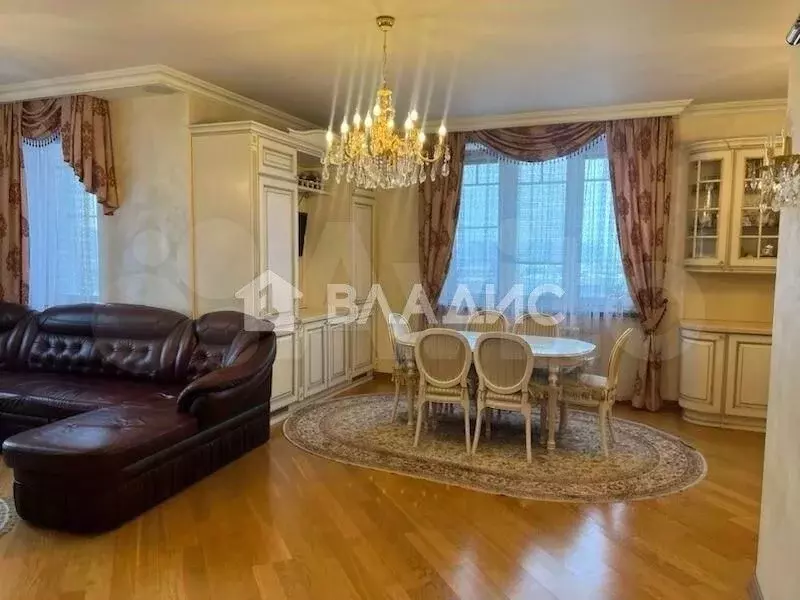 3-к. квартира, 105 м, 9/10 эт. - Фото 1