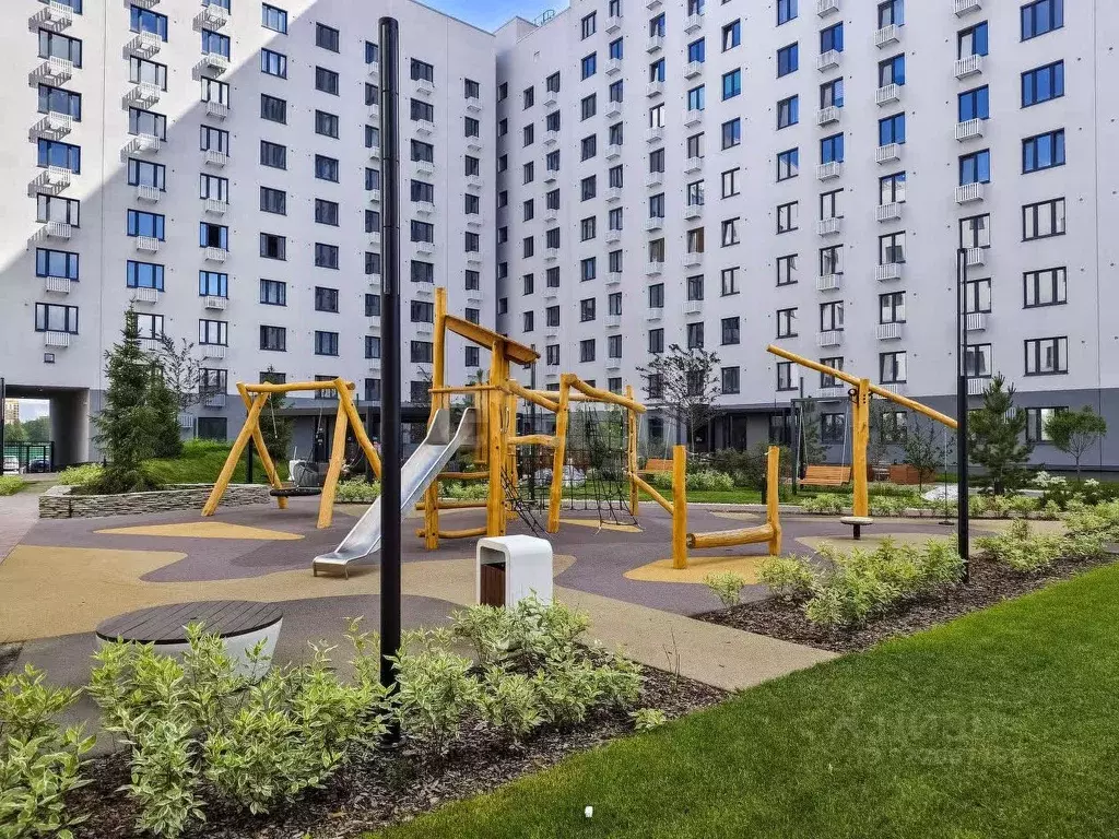 3-к кв. Тюменская область, Тюмень Новгородская ул., 14 (86.0 м) - Фото 1