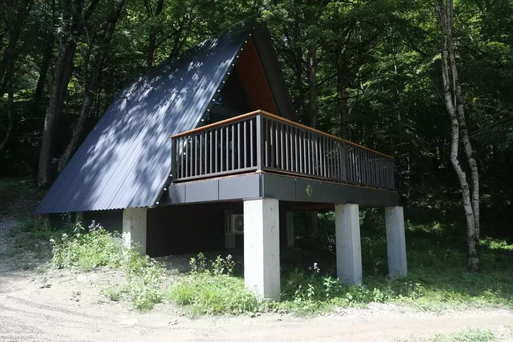 Дом в Чеченская республика, Ножай-Юртовский район, Беной-Веденское ... - Фото 1