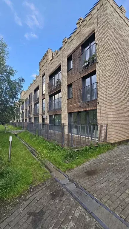 3-к. квартира, 72,9 м, 1/3 эт. - Фото 0