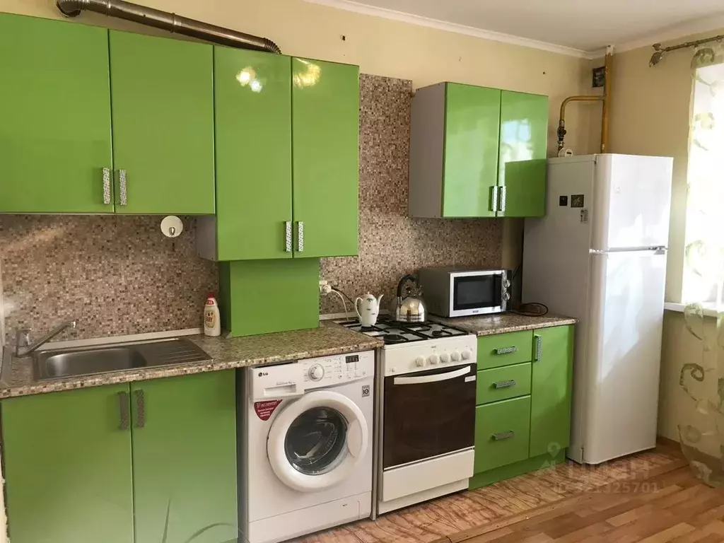 1-к кв. Адыгея, Тахтамукайский район, Яблоновский пгт ул. Кобцевой ... - Фото 1