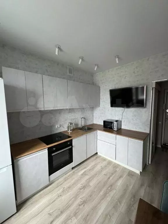 2-к. квартира, 30 м, 9/14 эт. - Фото 0