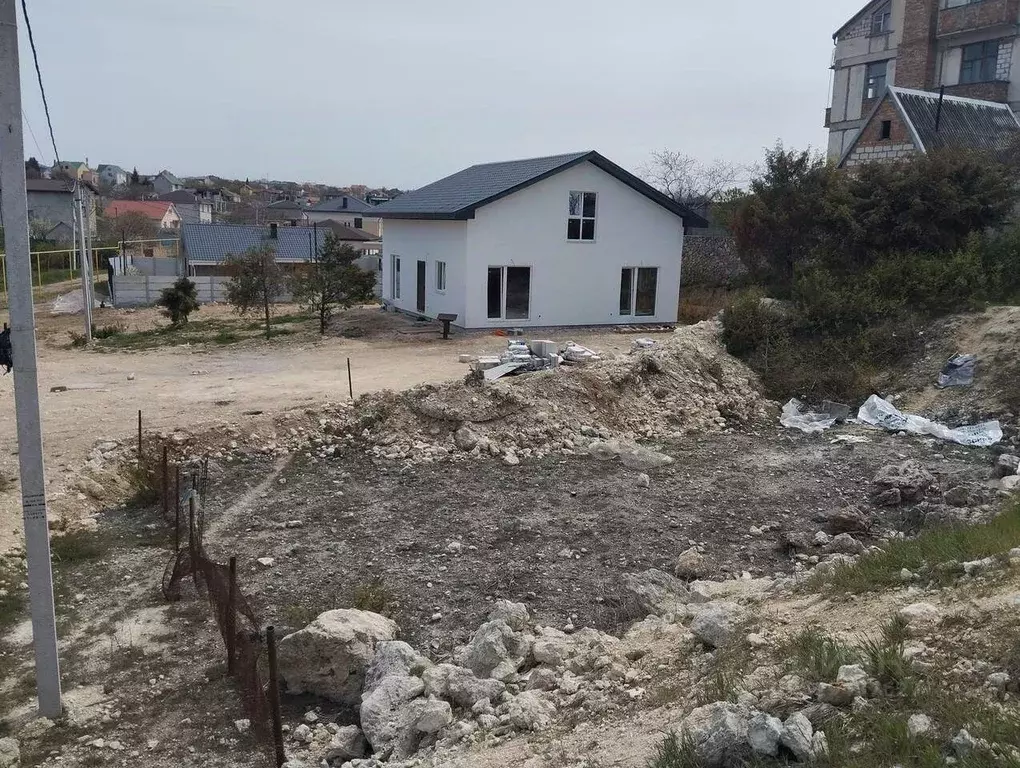 Участок в Севастополь ул. Агатовая, 6 (5.2 сот.) - Фото 1