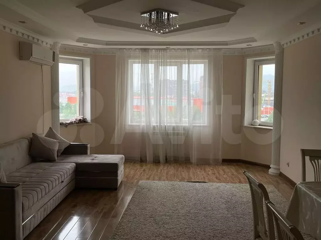 3-к. квартира, 84 м, 5/12 эт. - Фото 0
