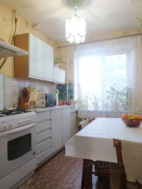 3-к кв. Смоленская область, Вязьма ул. Заслонова, 24 (67.4 м) - Фото 1