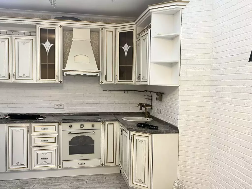 2-к кв. Ульяновская область, Ульяновск Октябрьская ул., 48 (50.0 м) - Фото 1