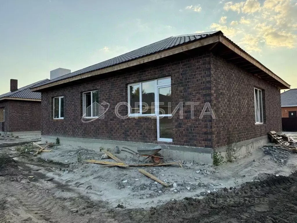 Дом в Тюменская область, Тюменский район, с. Мальково Новая ул., 18 ... - Фото 1