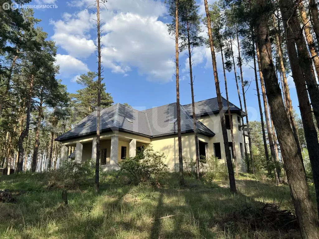 Дом в Грязинский район, Ярлуковский сельсовет (550 м) - Фото 0