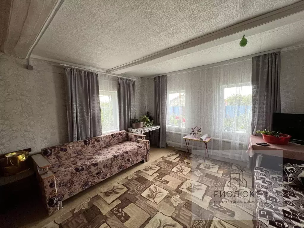 Дом в Челябинская область, Агаповский район, пос. Желтинский ... - Фото 1