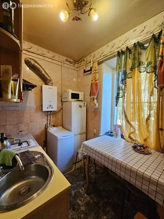1-комнатная квартира: Астрахань, площадь Шаумяна, 3 (29.3 м) - Фото 1