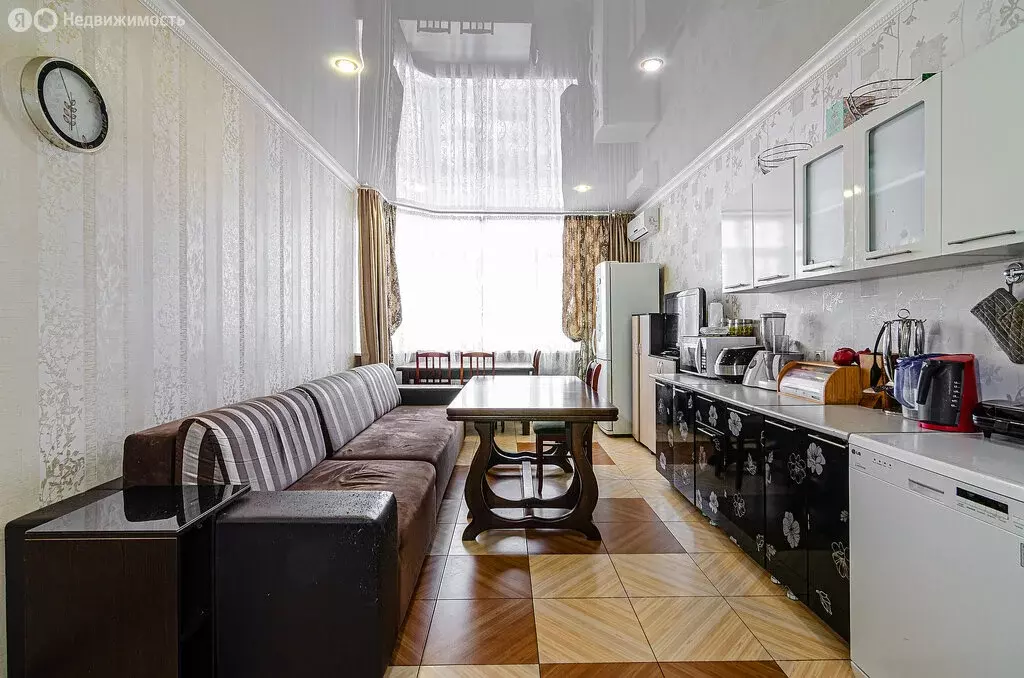 3-комнатная квартира: Анапа, Промышленная улица, 9к1 (119 м) - Фото 2