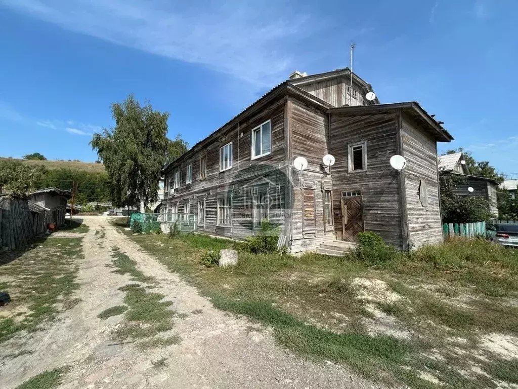 2-к кв. Саратовская область, Вольск ул. Красный Октябрь, 48 (50.0 м) - Фото 0