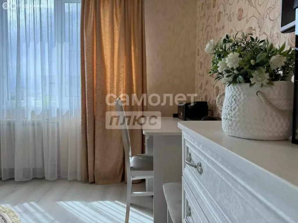 3-комнатная квартира: Калининград, микрорайон Сельма, бульвар Франца ... - Фото 1