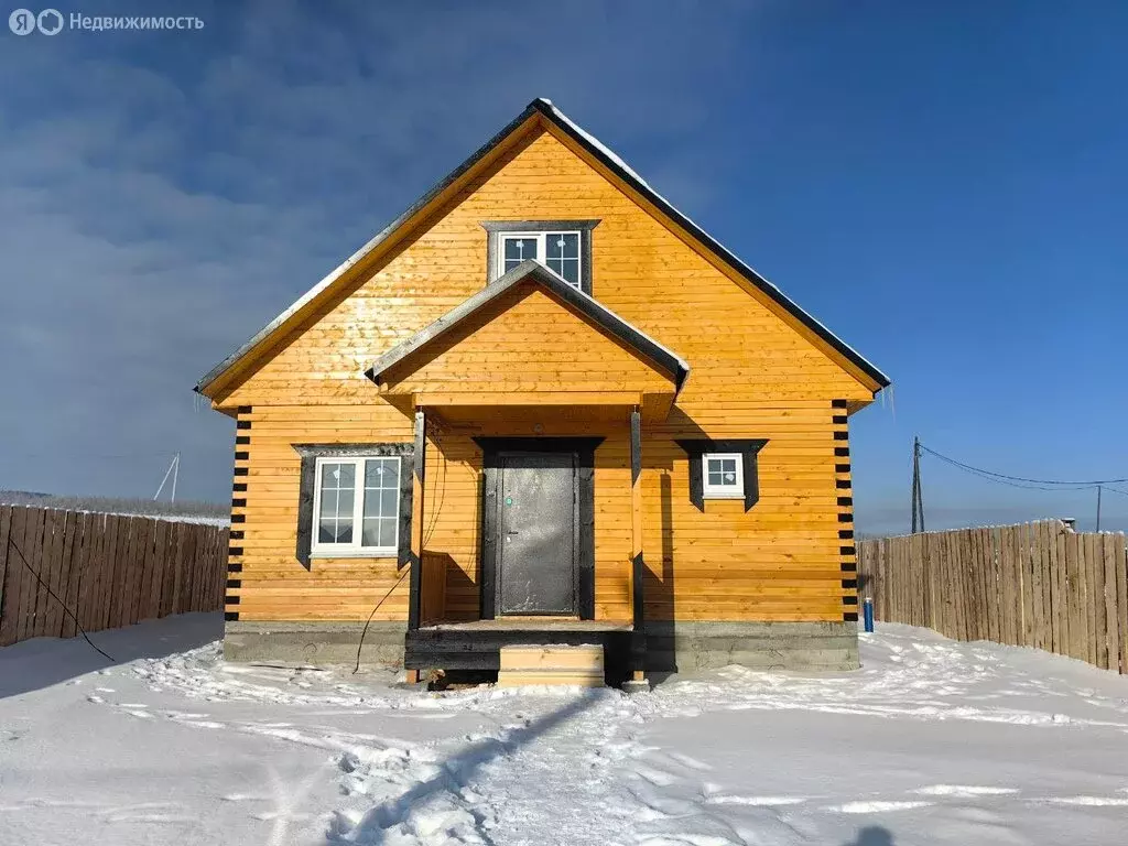 Дом в село Урик, Лесная улица (120 м) - Фото 0