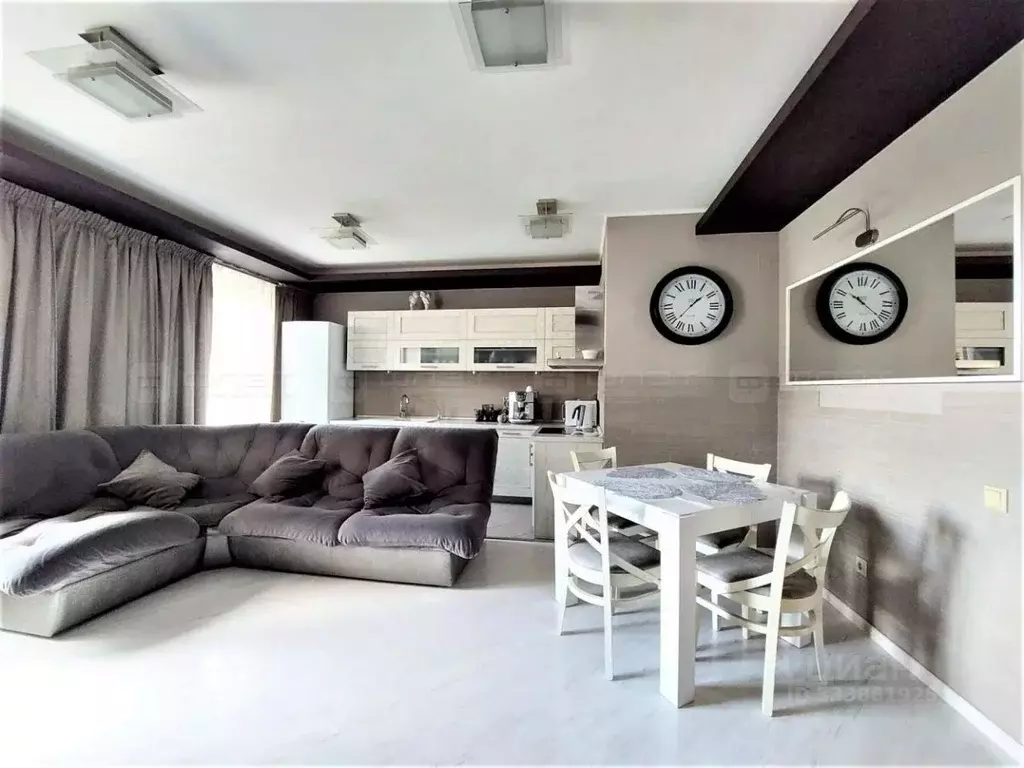 2-к кв. Татарстан, Казань ул. Нигматуллина, 5 (67.8 м) - Фото 1
