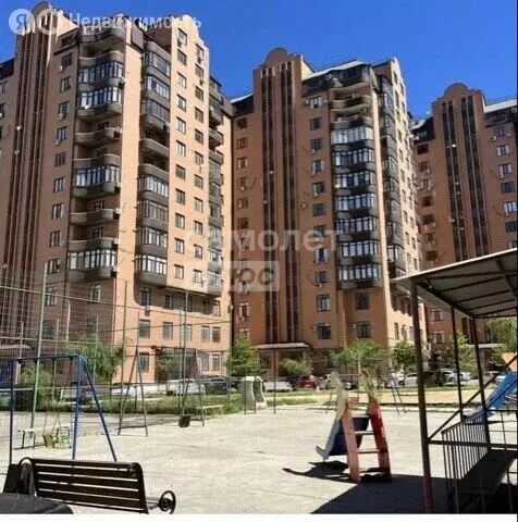 4-комнатная квартира: Каспийск, проспект Акулиничева, 23к2 (122.3 м) - Фото 1