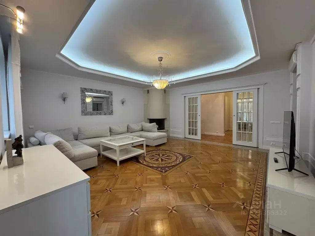 Коттедж в Московская область, Красногорск городской округ, с. ... - Фото 1