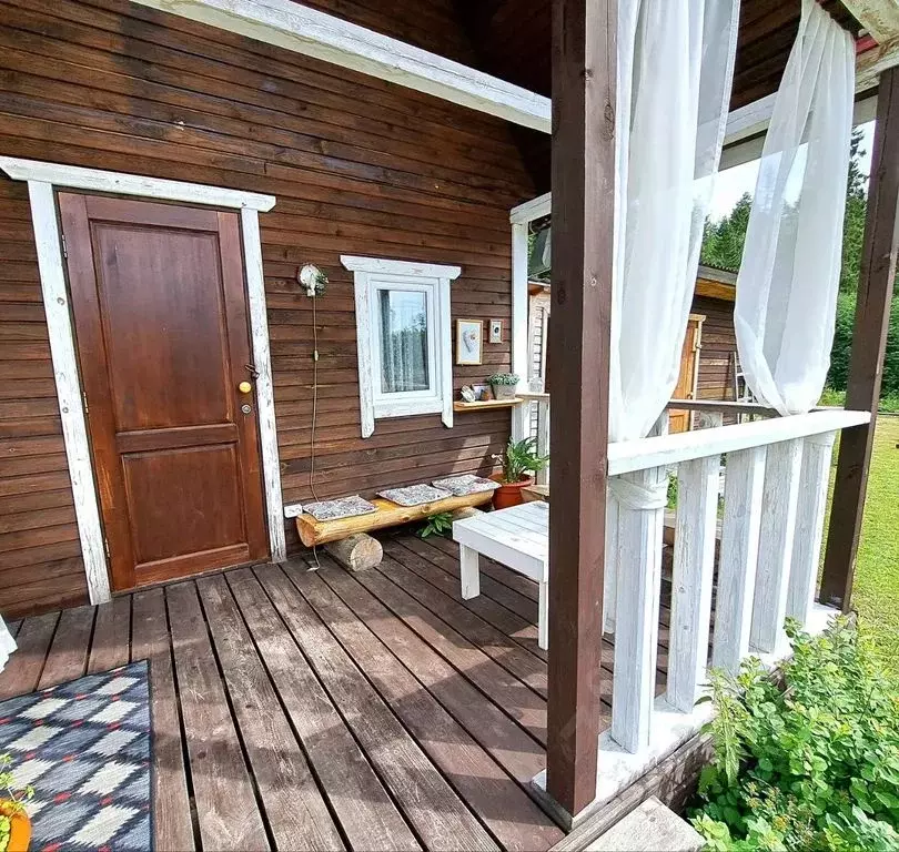 Дом в Ленинградская область, Волховский район, Сясьстройское городское ... - Фото 2