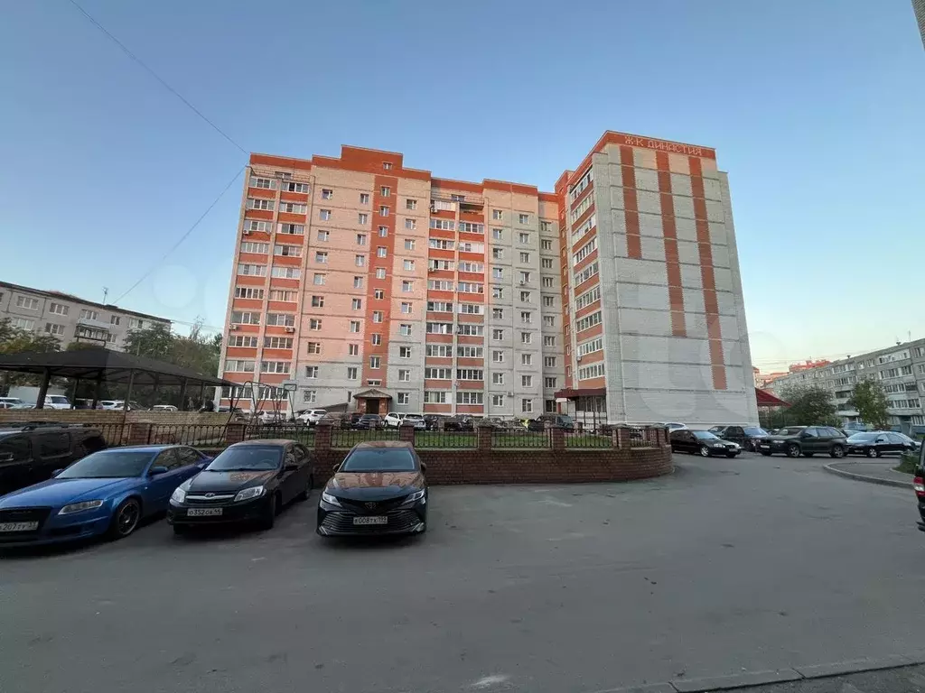 3-к. квартира, 85 м, 4/10 эт. - Фото 0