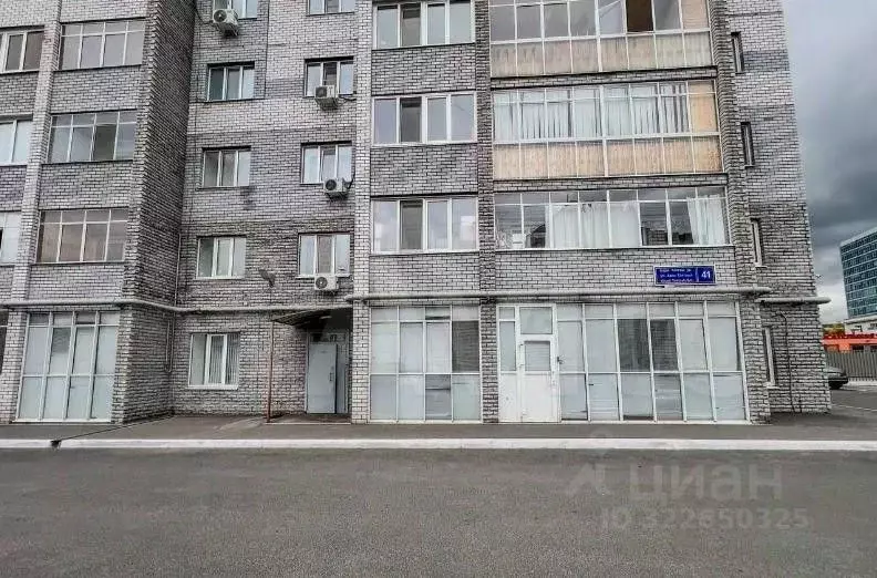 Помещение свободного назначения в Татарстан, Казань ул. Хади Такташа, ... - Фото 2