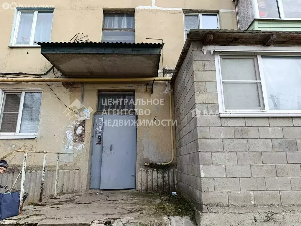 3-комнатная квартира: Рязанская область, рабочий посёлок Шилово, улица ... - Фото 2